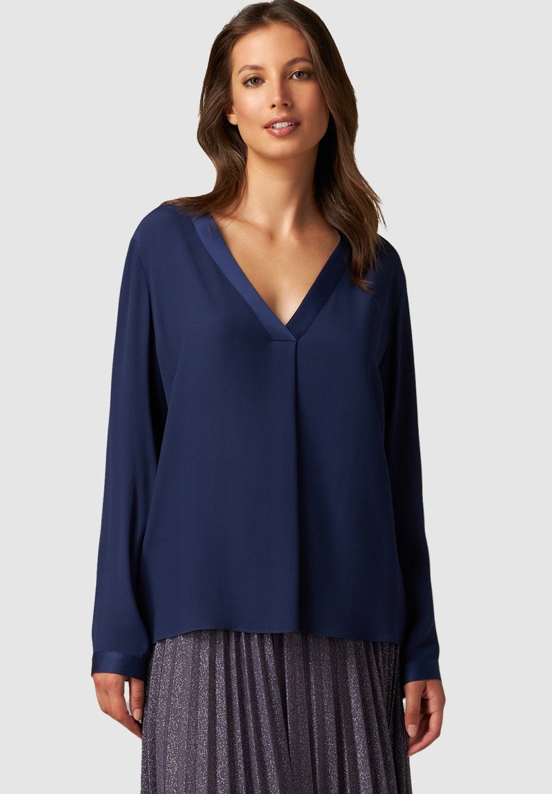 Femme Chemises & Blouses | Oltre MANICHE LUNGHE CON PROFILI IN RASO - Blouse - blu/bleu - XM91217